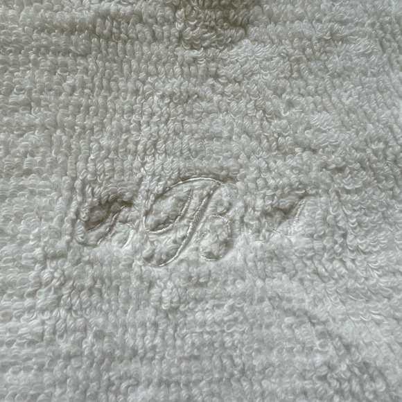 Lands’ End robe - Picture 3 of 4